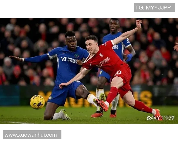 切尔西与利物浦精彩任意球对决回顾与分析